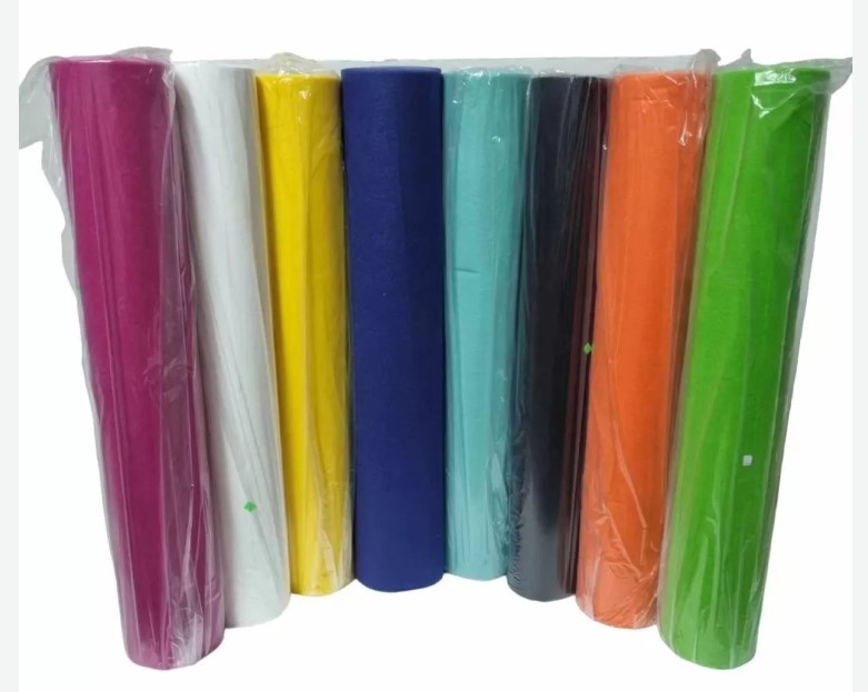 TNT покривало за кушетка на ролка -70cm x 50м